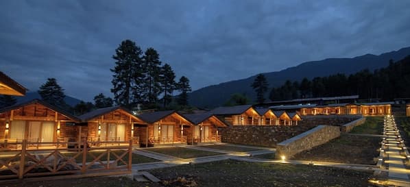 Gangtey Pinewood Resort, Phobjikha valley